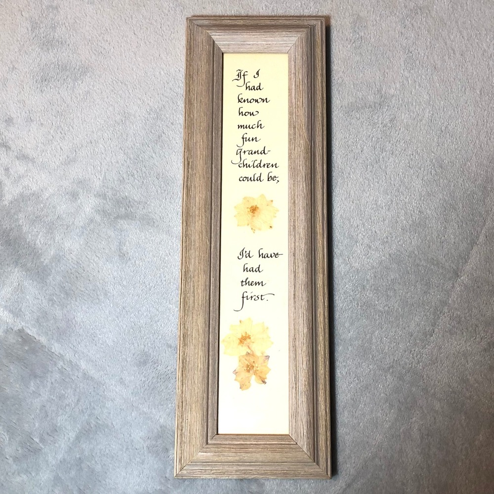 Grandchildren Quote Framed Wall Art Pressed Flowers Rustic Wood Frame‎ 11.5x3.5"